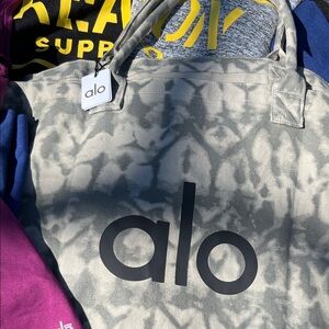 ALO Yoga Gray Tote Bag